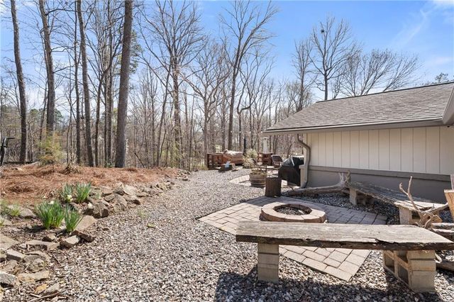 7588 Lasater Road, Clemmons, NC 27012