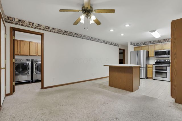 11839 Flint Ridge Road SE, Newark, OH 43055