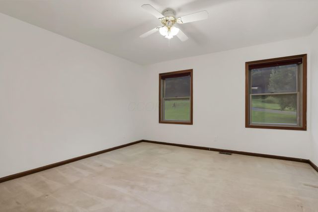 11839 Flint Ridge Road SE, Newark, OH 43055