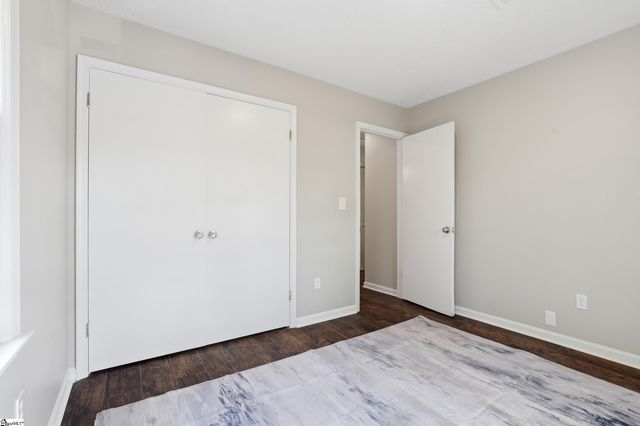 38 Shore Drive, Greenville, SC 29611