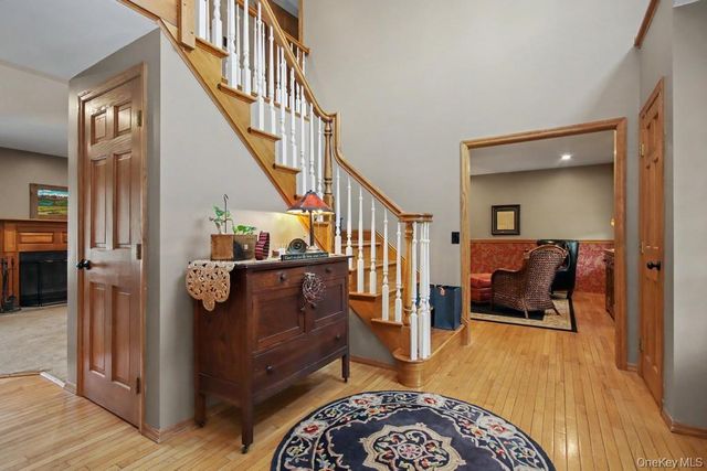 3 Brenner Ridge Road, Pleasant Valley, NY 12569