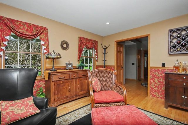 3 Brenner Ridge Road, Pleasant Valley, NY 12569