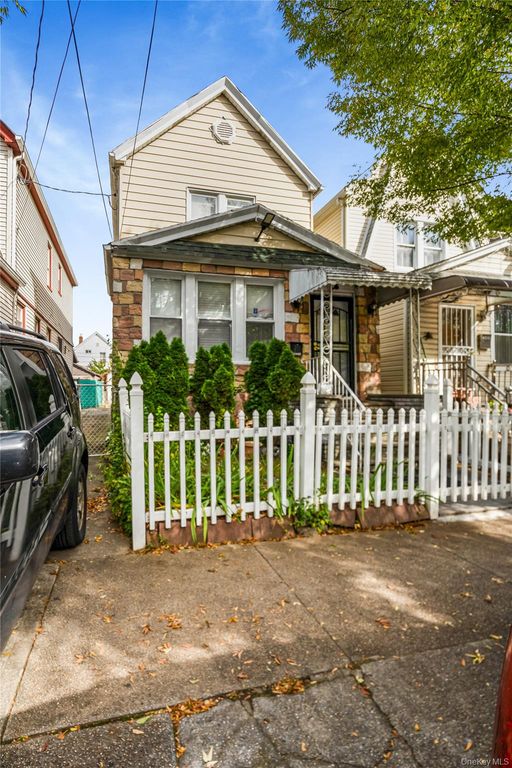 10437 125th Street, Richmond Hill, NY 11419