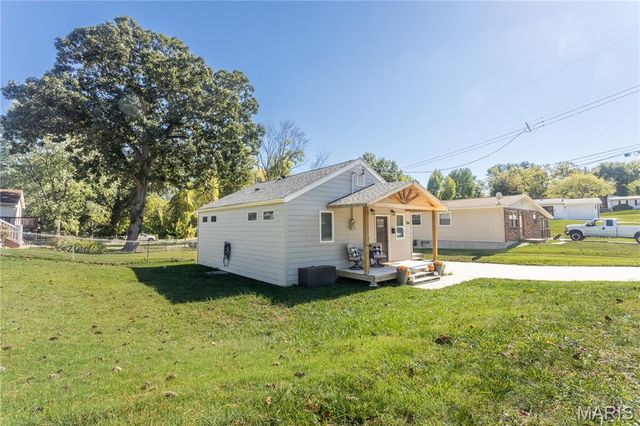 206 Belle Avenue, Festus, MO 63028