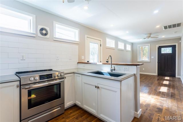 206 Belle Avenue, Festus, MO 63028