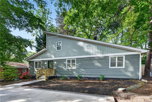 2913 Marthas Place, Greensboro, NC 27408