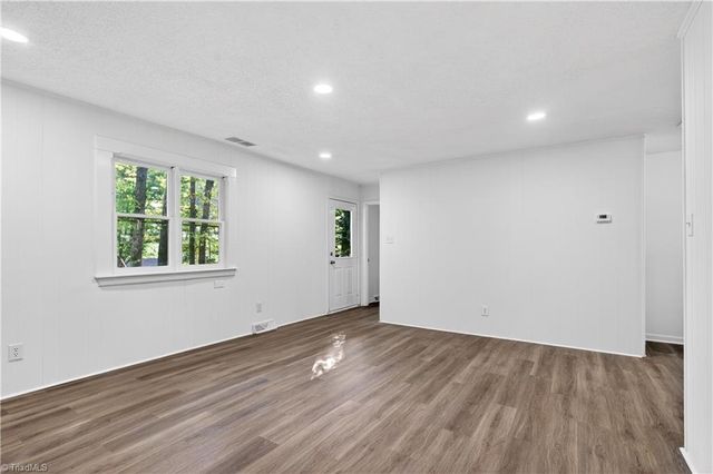 2913 Marthas Place, Greensboro, NC 27408
