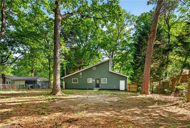 2913 Marthas Place, Greensboro, NC 27408