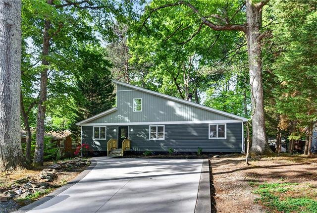 2913 Marthas Place, Greensboro, NC 27408