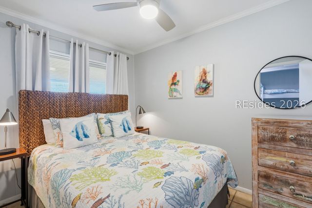 40 Folly Field Rd Apt C302, Hilton Head Island, SC 29928