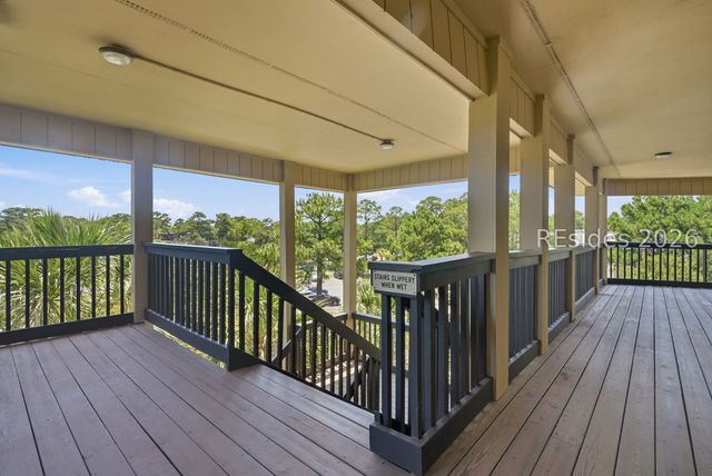 40 Folly Field Rd Apt C302, Hilton Head Island, SC 29928