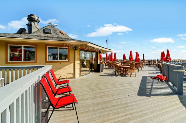 40 Folly Field Rd Apt C302, Hilton Head Island, SC 29928