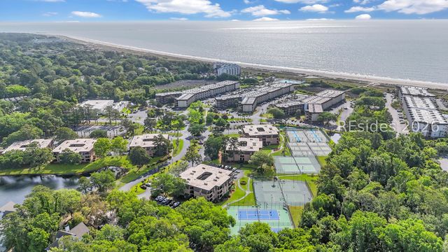 40 Folly Field Rd Apt C302, Hilton Head Island, SC 29928