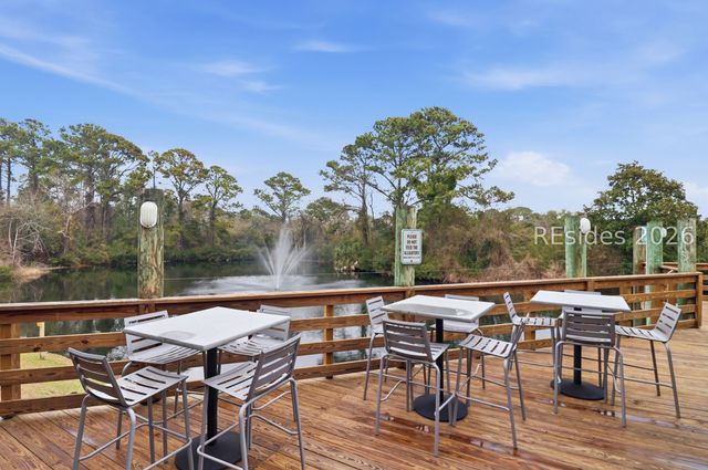 40 Folly Field Rd Apt C302, Hilton Head Island, SC 29928