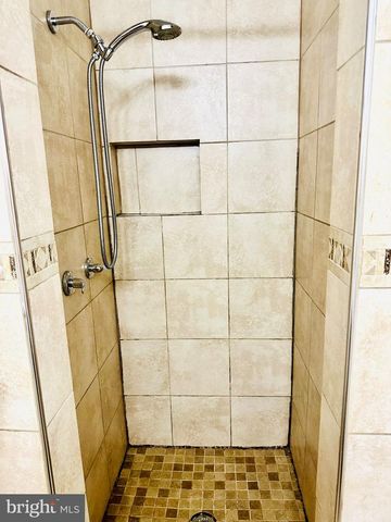 323 RUSSELCROFT RD, Winchester, VA 22601