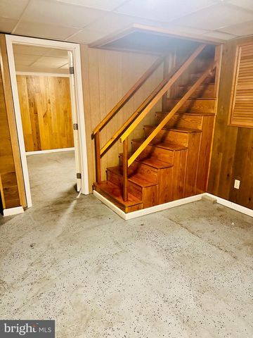 323 RUSSELCROFT RD, Winchester, VA 22601