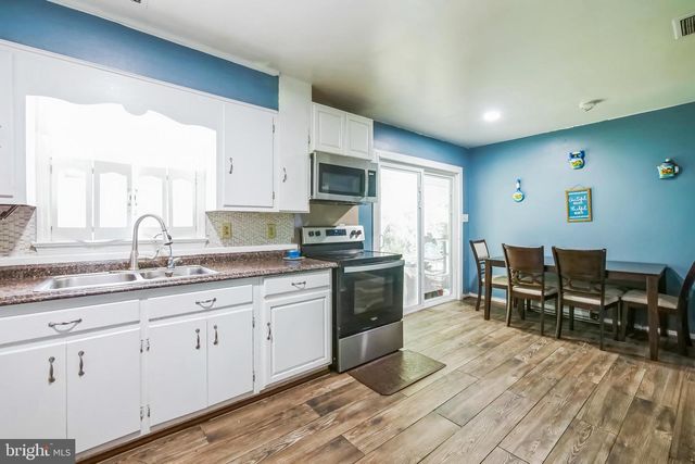 323 RUSSELCROFT RD, Winchester, VA 22601