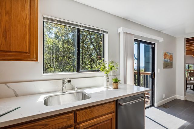 5899 Westover Dr, Oakland, CA 94611