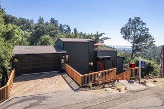 5899 Westover Dr, Oakland, CA 94611