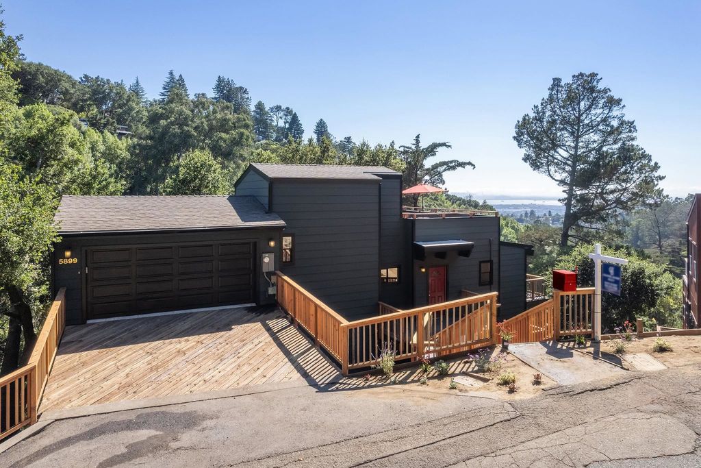 5899 Westover Dr, Oakland, CA 94611