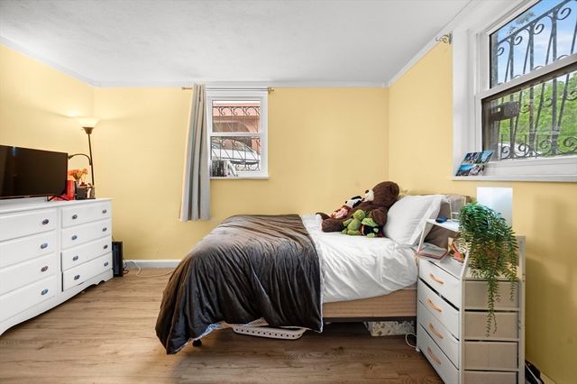 70 Jamaicaway 1, Boston, MA 02130