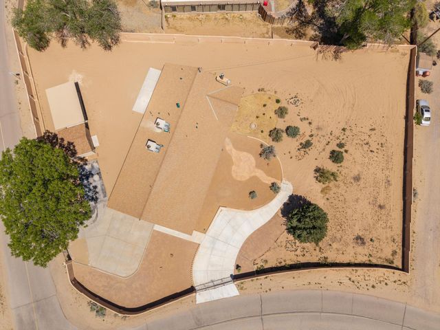 8 Calle Blanca, Corrales, NM 87048
