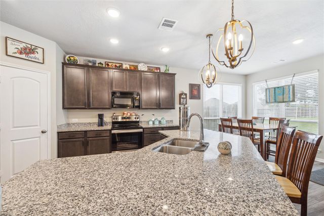 312 Brocks Court, Montgomery, TX 77356