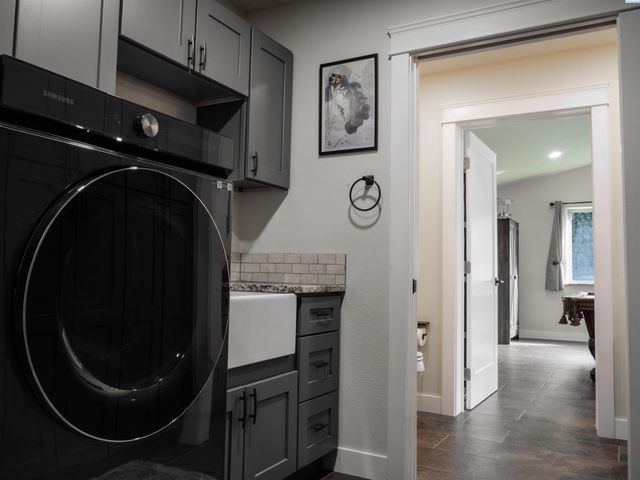 1450 Adair Dr, Richland, WA 99352