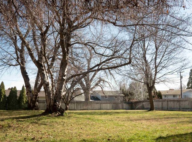 1450 Adair Dr, Richland, WA 99352