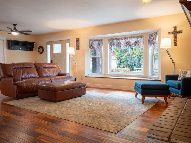 1450 Adair Dr, Richland, WA 99352