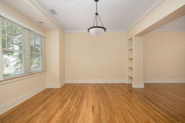 142 Wappoo Creek Drive Unit 9, Charleston, SC 29412