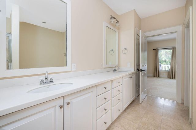 142 Wappoo Creek Drive Unit 9, Charleston, SC 29412