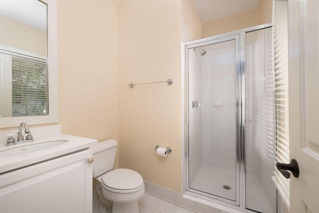 142 Wappoo Creek Drive Unit 9, Charleston, SC 29412