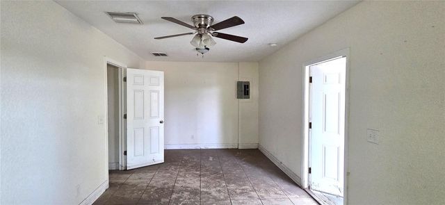 3621 SMITH RYALS ROAD, Plant City, FL 33567