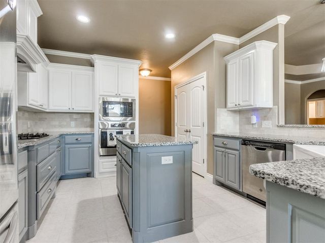 3721 Addison Avenue, Norman, OK 73072