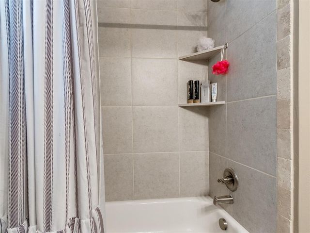 3721 Addison Avenue, Norman, OK 73072
