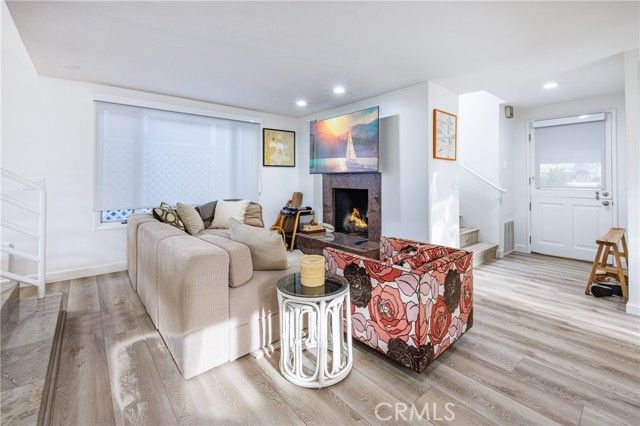 548 Agate Street, Laguna Beach, CA 92651