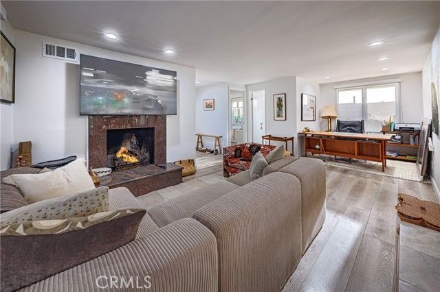 548 Agate Street, Laguna Beach, CA 92651