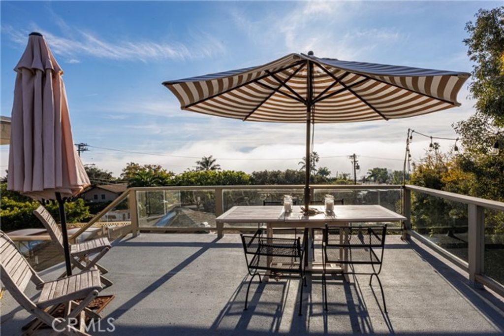 548 Agate Street, Laguna Beach, CA 92651