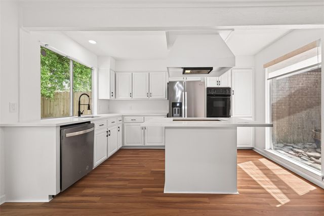 15903 Hickory Knoll Drive, Houston, TX 77059