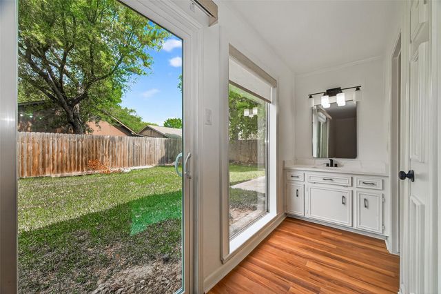 15903 Hickory Knoll Drive, Houston, TX 77059