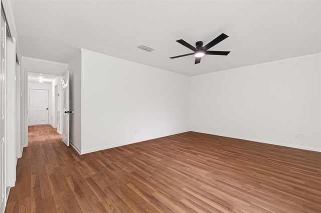 15903 Hickory Knoll Drive, Houston, TX 77059