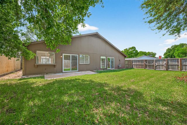 15903 Hickory Knoll Drive, Houston, TX 77059