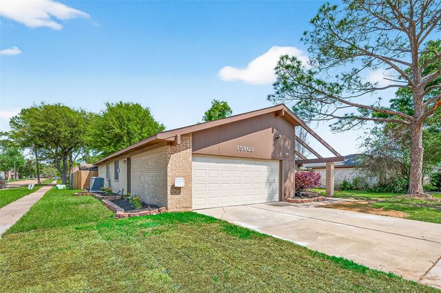 15903 Hickory Knoll Drive, Houston, TX 77059