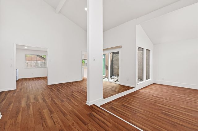 15903 Hickory Knoll Drive, Houston, TX 77059