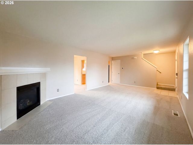 35056 WHITETAIL Ave, St Helens, OR 97051