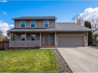 35056 WHITETAIL Ave, St Helens, OR 97051