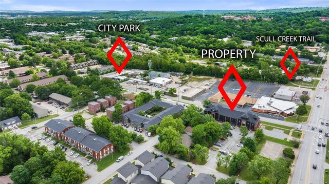 1115 N Leverett Avenue 101, Fayetteville, AR 72703