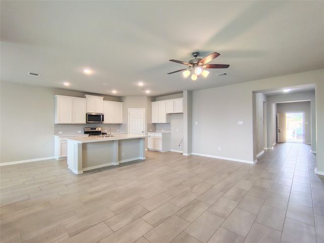 9822 Willow Crown Lane, Richmond, TX 77406