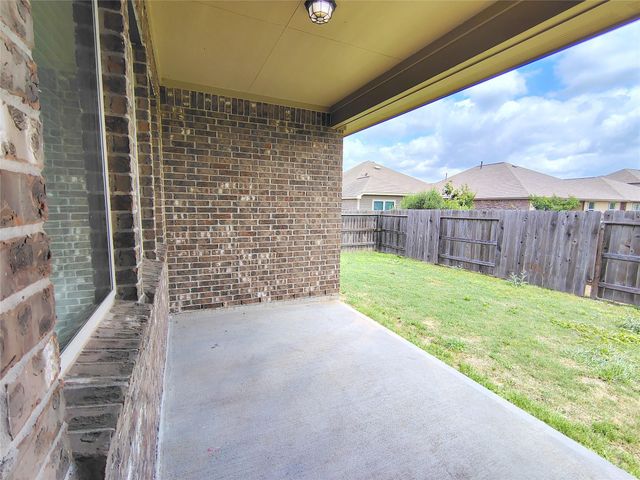 9822 Willow Crown Lane, Richmond, TX 77406